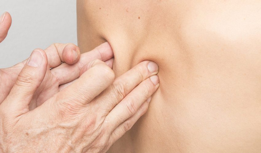 אדם לאדם חבר- איך עושים עיסוי לאדם אחר?